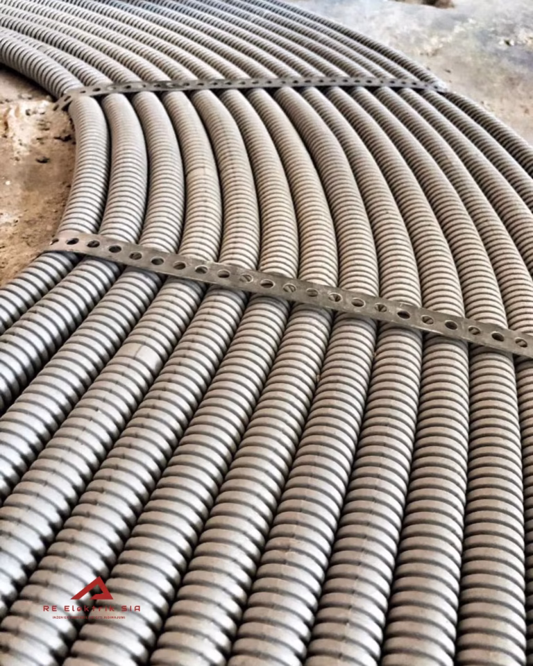 Telekomunikāciju un elektrotīklu instalācijas